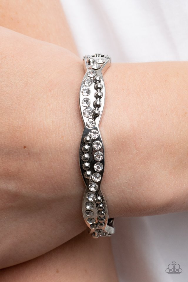 Empire Envy - White - Paparazzi Bracelet Image