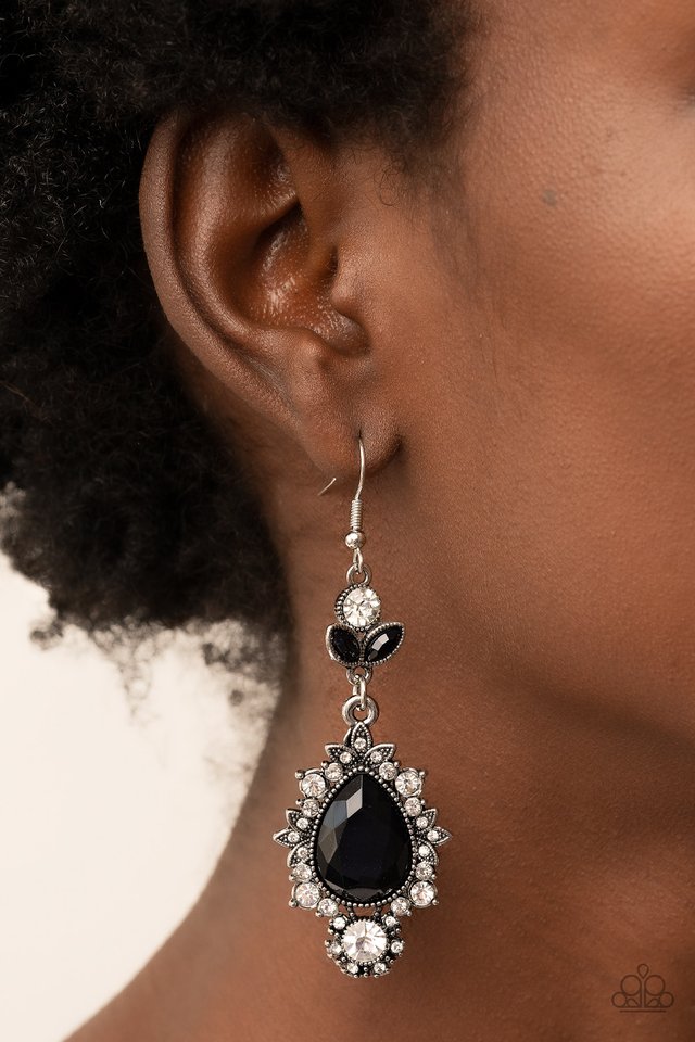 SELFIE-Esteem - Black - Paparazzi Earring Image