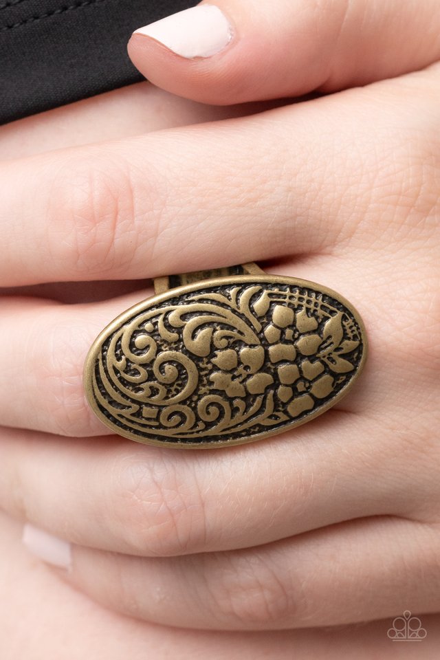 ​Floral Fortress - Brass - Paparazzi Ring Image