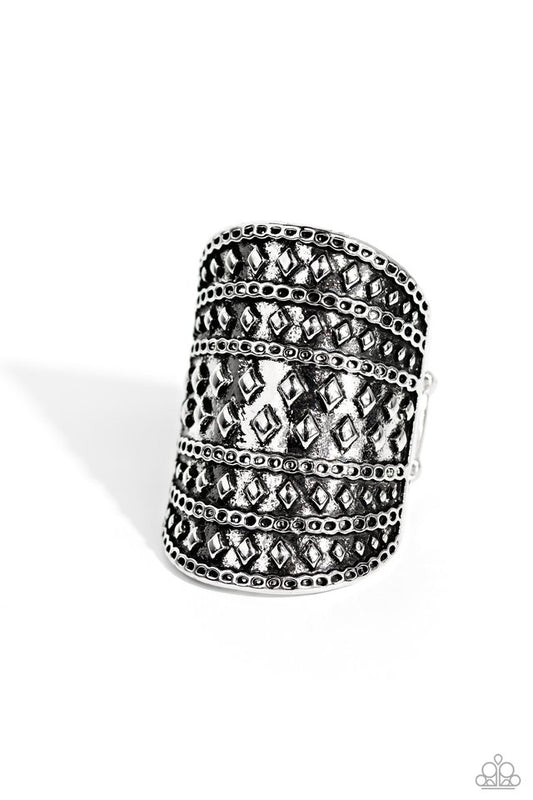 Diamondback Bravado - Silver - Paparazzi Ring Image