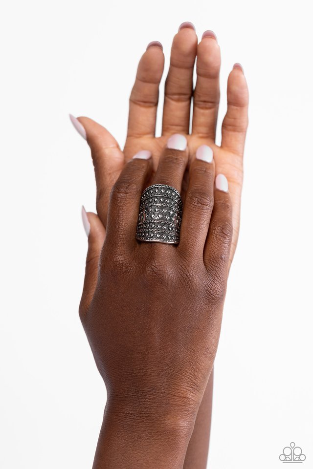 Paparazzi Ring Diamondback Bravado Silver Paparazzi Jewelry