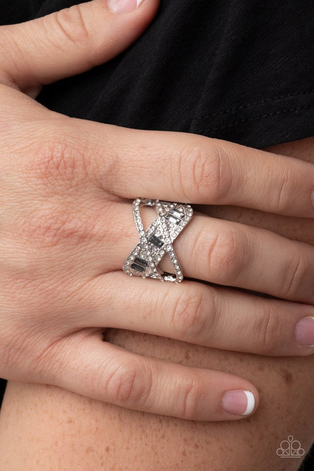 Paparazzi Ring ~ Triple Threat Twinkle - Silver