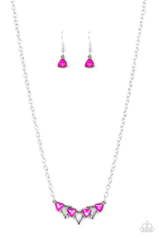 Pyramid Prowl - Pink - Paparazzi Necklace Image