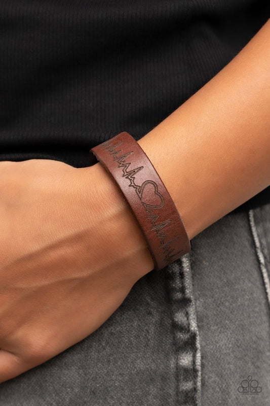 Haute Heartbeat - Brown - Paparazzi Bracelet Image