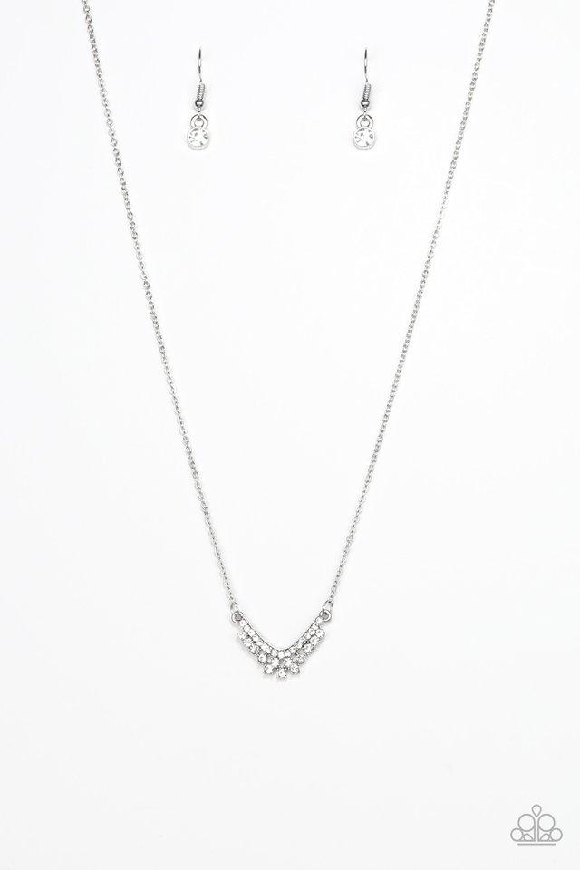 Paparazzi Necklace ~ Classically Classic - White