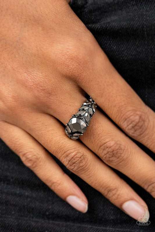 Smooth Smolder - Black - Paparazzi Ring Image