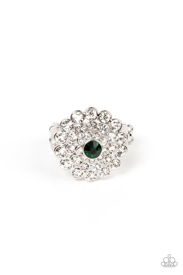 Effervescent Crescendo - Green - Paparazzi Ring Image