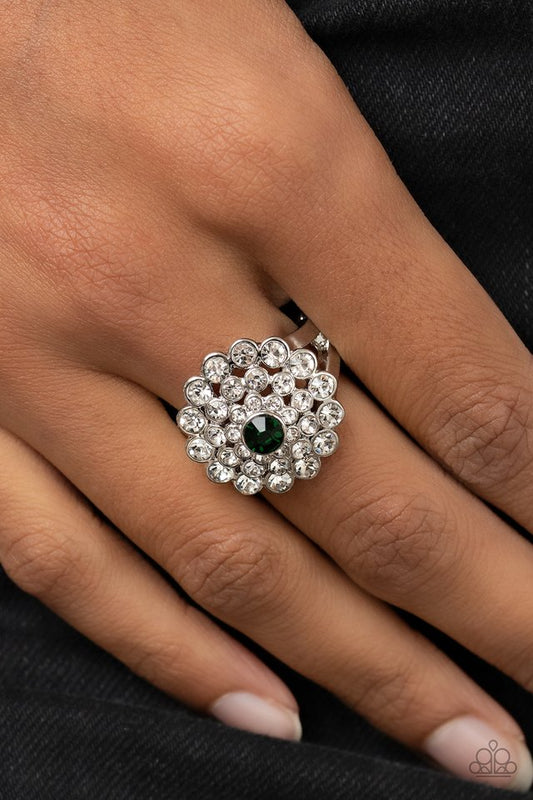 Effervescent Crescendo - Green - Paparazzi Ring Image