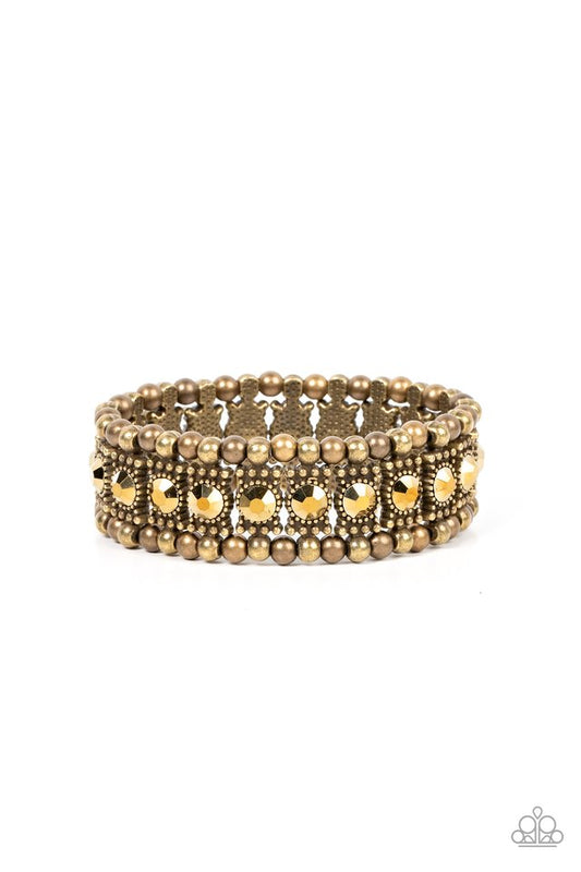 Ritzy Reboot - Brass - Paparazzi Bracelet Image