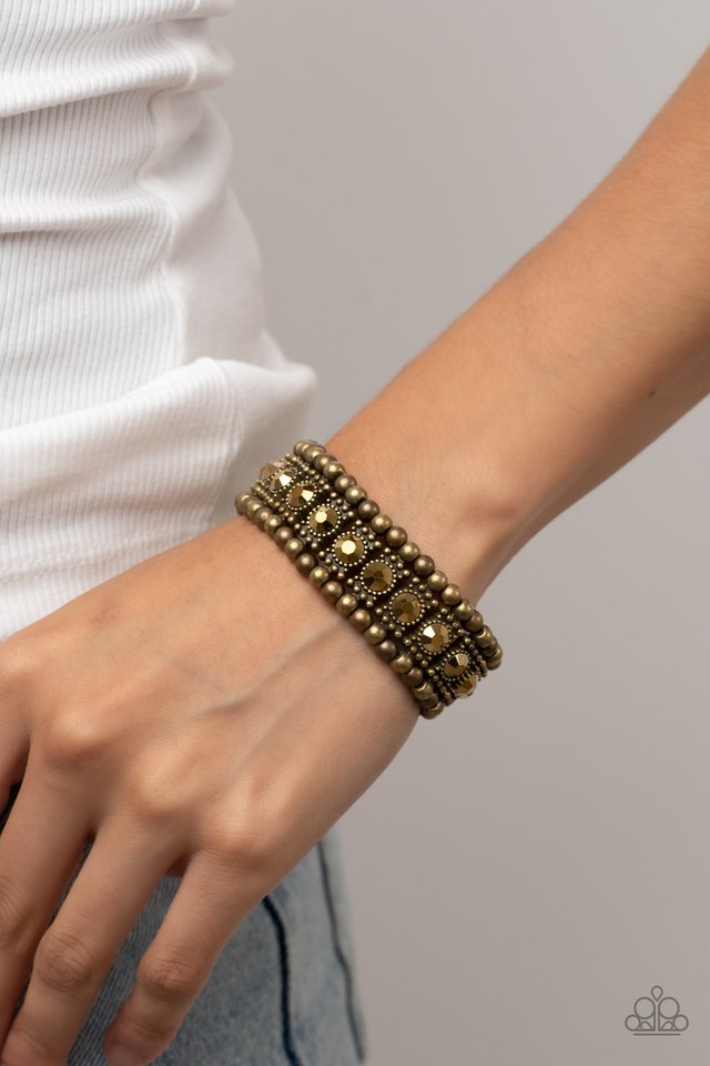 Ritzy Reboot - Brass - Paparazzi Bracelet Image