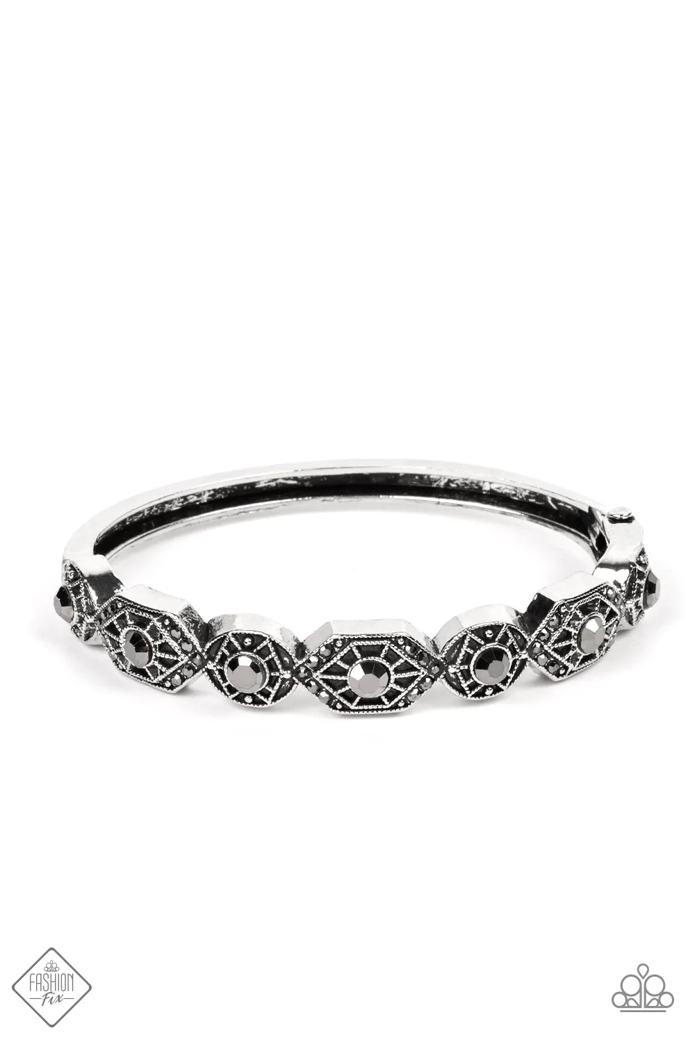 Paparazzi Bracelet ~ Eye-Opening Opulence - Silver