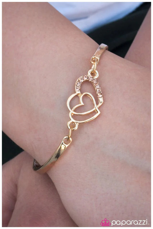 Pulsera Paparazzi ~ No me rompas el corazón - Oro