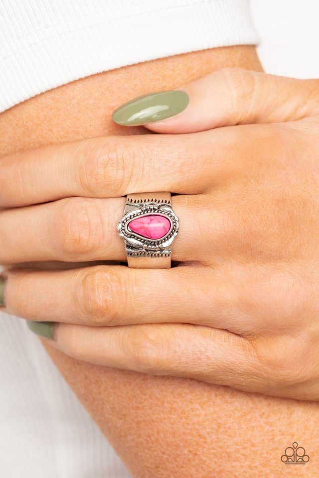 Moab Motif - Pink - Paparazzi Ring Image