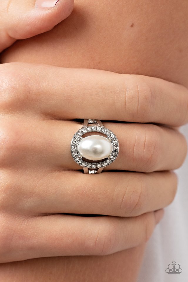 Seize the Shimmer - White - Paparazzi Ring Image