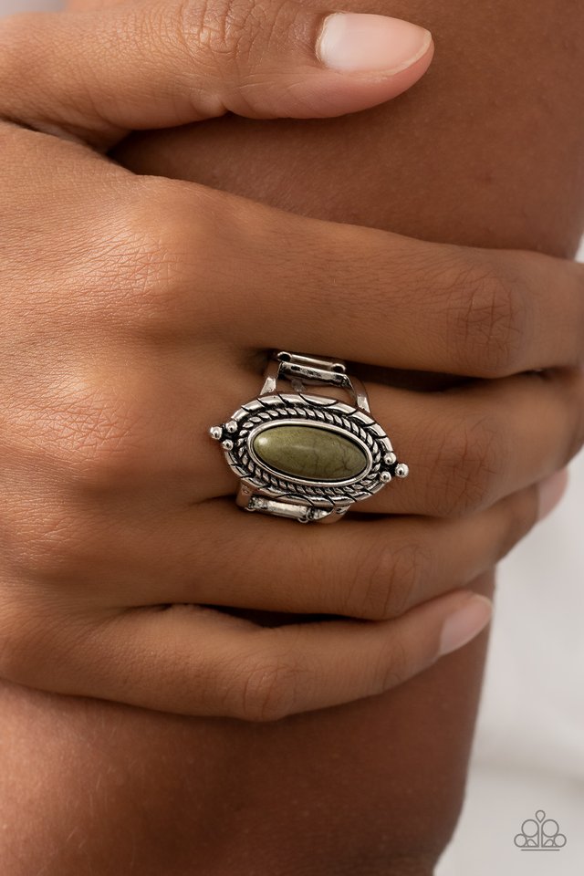 Mojave Metro - Green - Paparazzi Ring Image