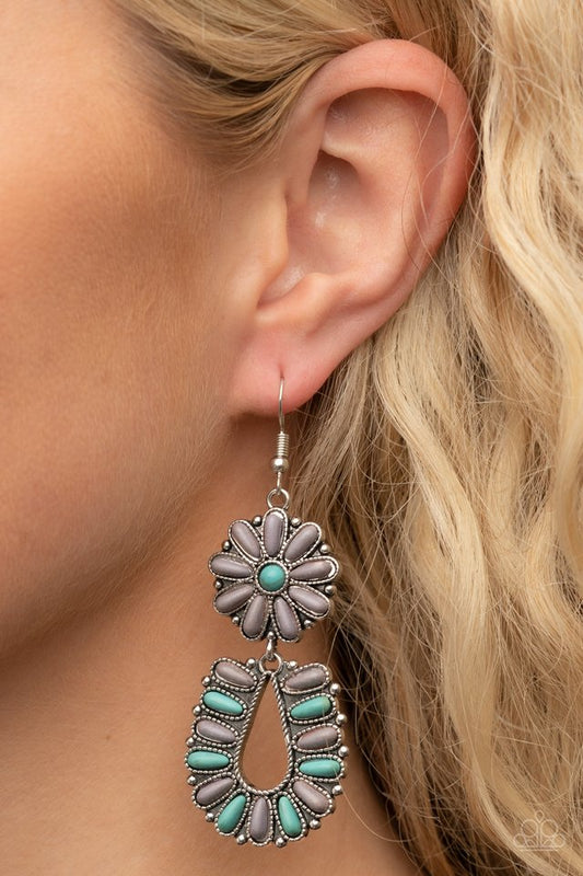 Badlands Eden - Silver - Paparazzi Earring Image