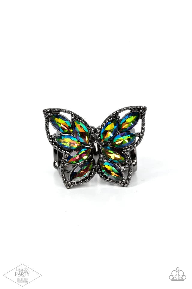 Paparazzi Ring ~ Fluttering Fashionista - Multi