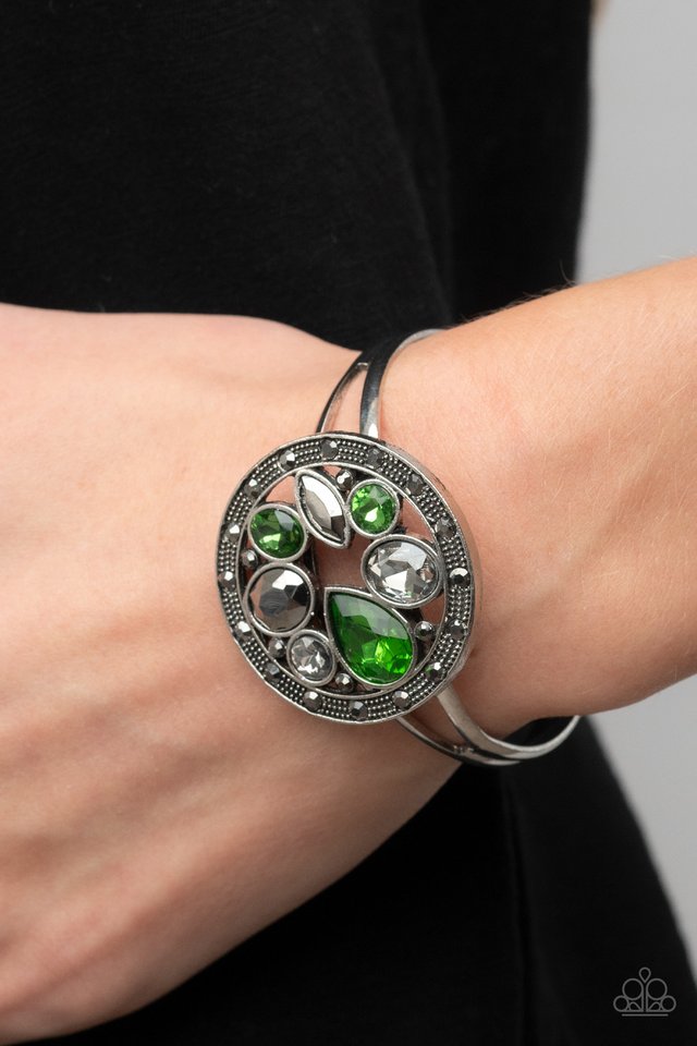 Time to Twinkle - Green - Paparazzi Bracelet Image