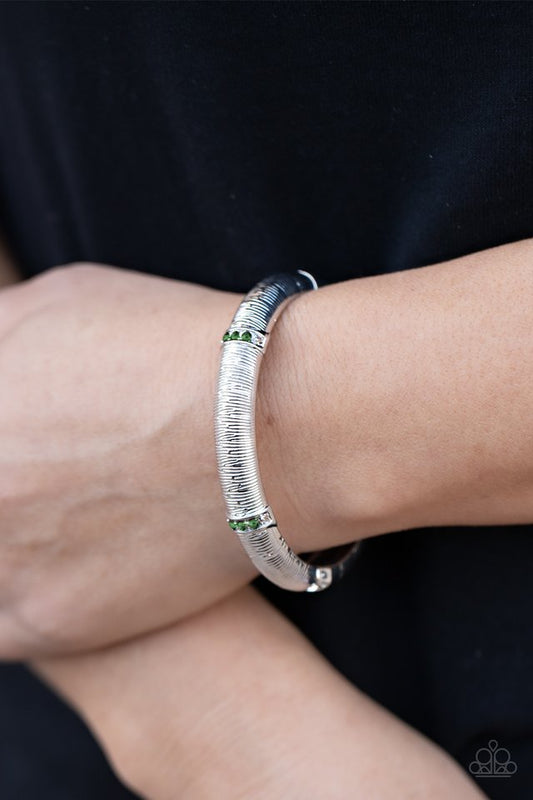 ​A Dash of Dazzle - Green - Paparazzi Bracelet Image