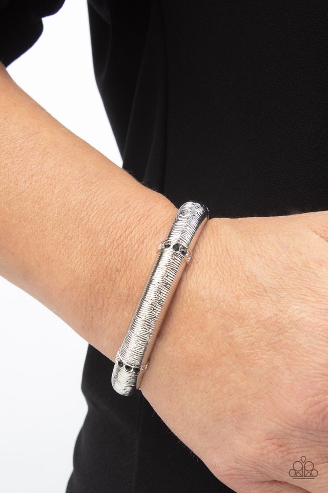 ​A Dash of Dazzle - Black - Paparazzi Bracelet Image