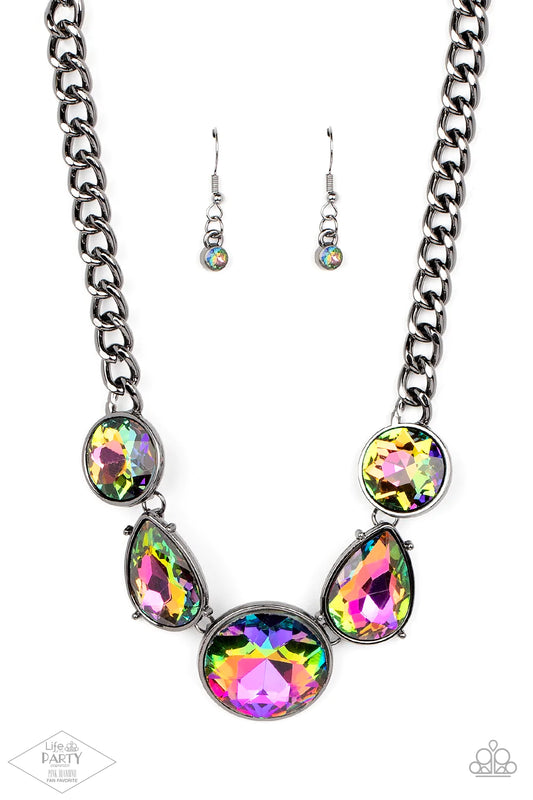 Collar Paparazzi ~ All The Worlds My Stage - Multicolor