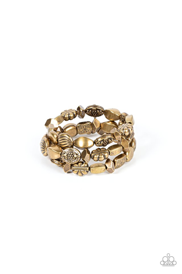 Charmingly Cottagecore - Brass - Paparazzi Bracelet Image