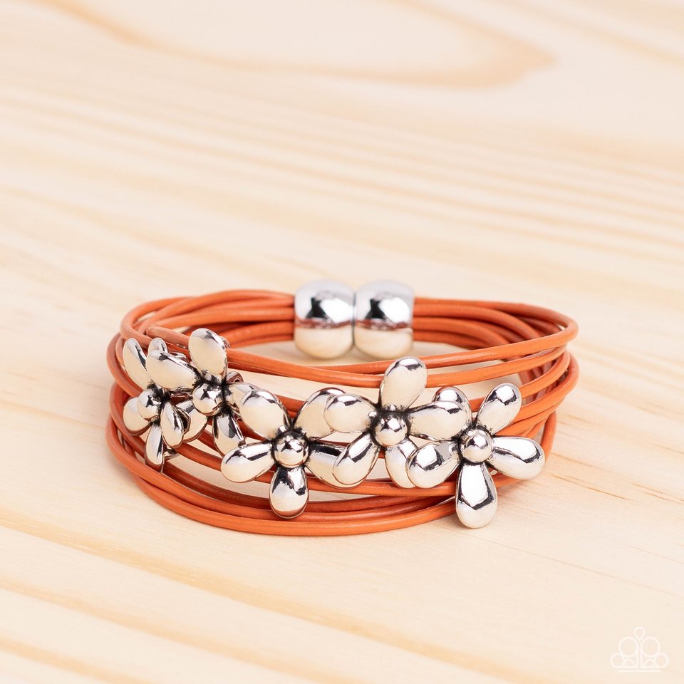 Here Comes the BLOOM - Orange - Paparazzi Bracelet Image