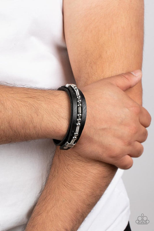 Easy on the Hardware - Black - Paparazzi Bracelet Image