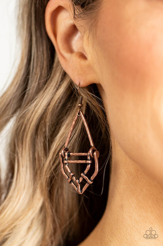 Artisan Apparatus - Copper - Paparazzi Earring Image