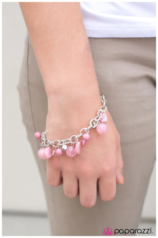 Paparazzi Bracelet ~ A Fair Catch - Pink
