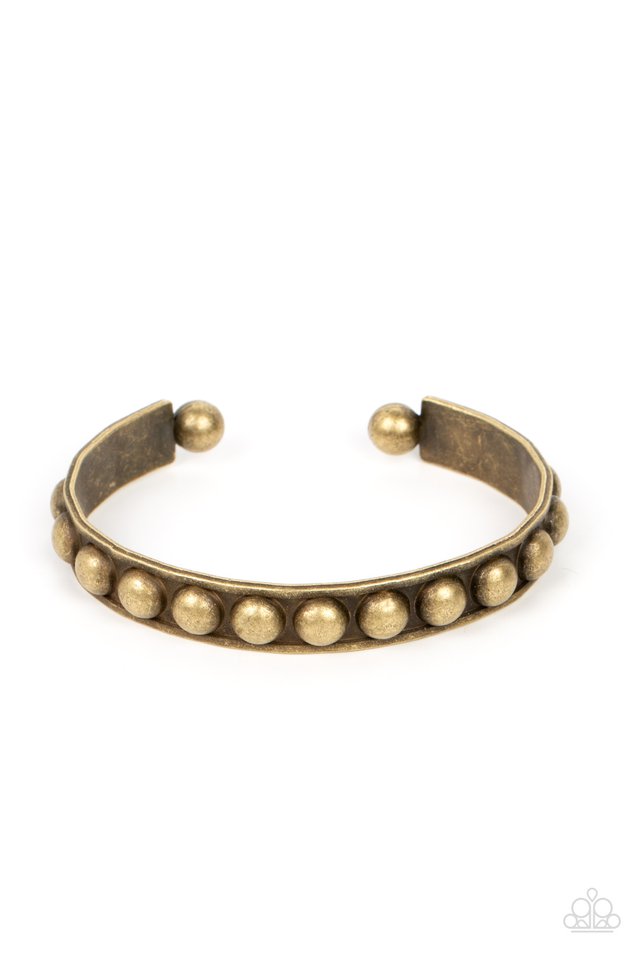 Clear as STUD - Brass - Paparazzi Bracelet Image