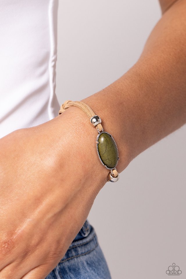 ​Desertscape Drive - Green - Paparazzi Bracelet Image