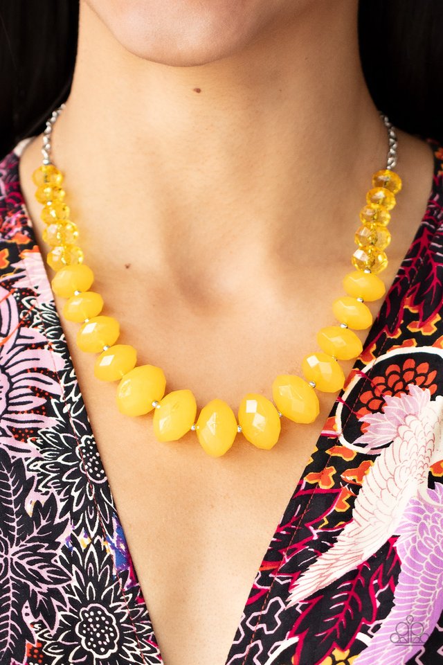 Happy-GLOW-Lucky - Yellow - Paparazzi Necklace Image