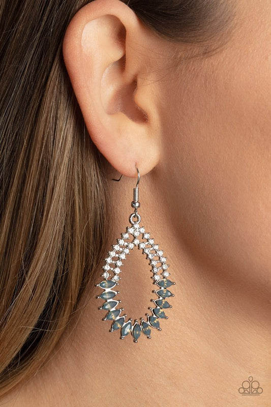 Lucid Luster - Silver - Paparazzi Earring Image