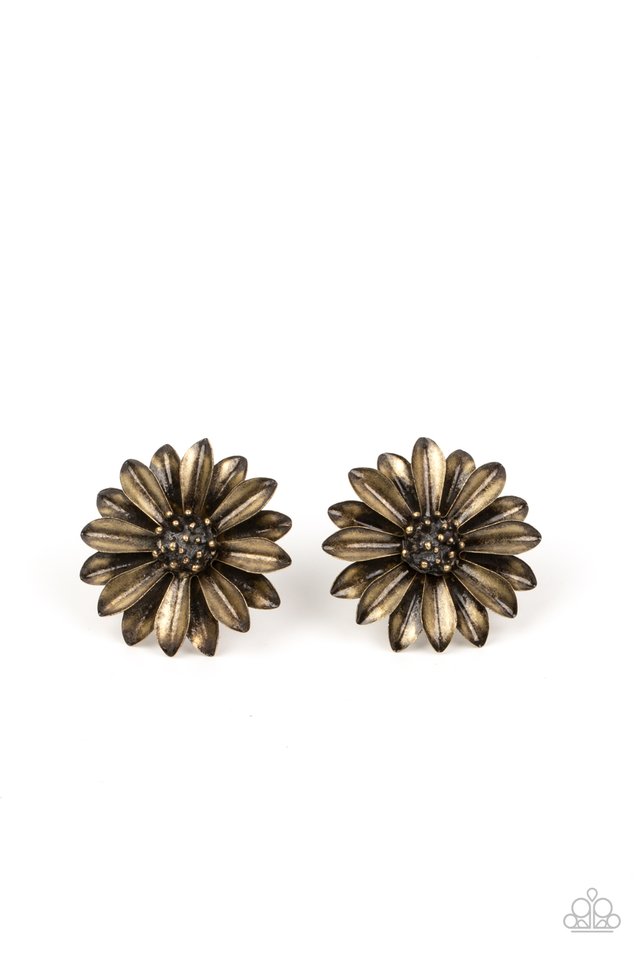 Daisy Dilemma - Brass - Paparazzi Earring Image