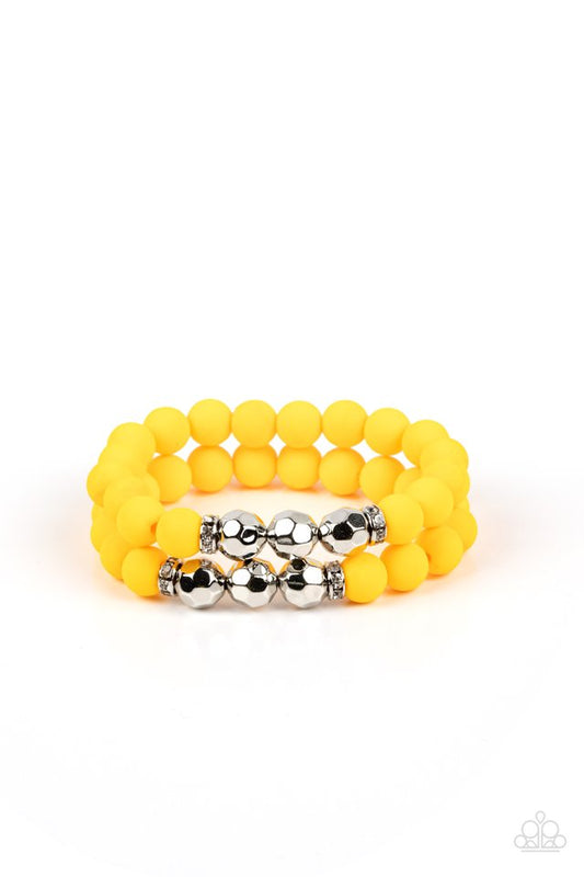 Dip and Dive - Yellow - Paparazzi Bracelet Image
