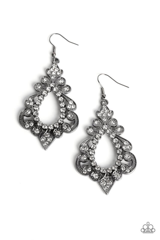 Fit for a DIVA - Black - Paparazzi Earring Image