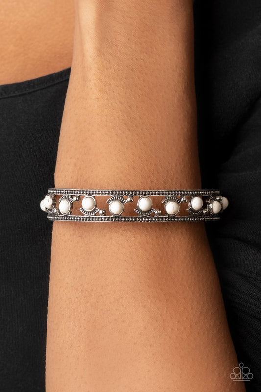 Badlands Bliss - White - Paparazzi Bracelet Image