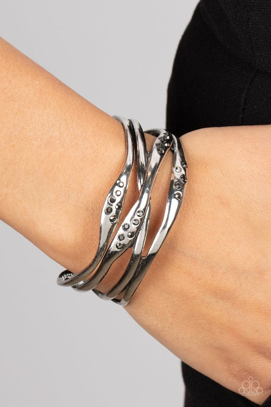 Line It Up - Silver - Paparazzi Bracelet Image