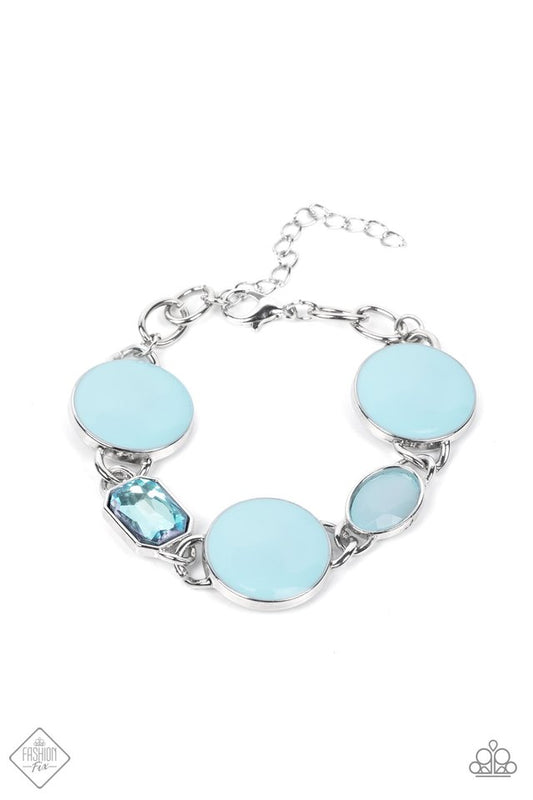 Dreamscape Dazzle - Blue - Paparazzi Bracelet Image