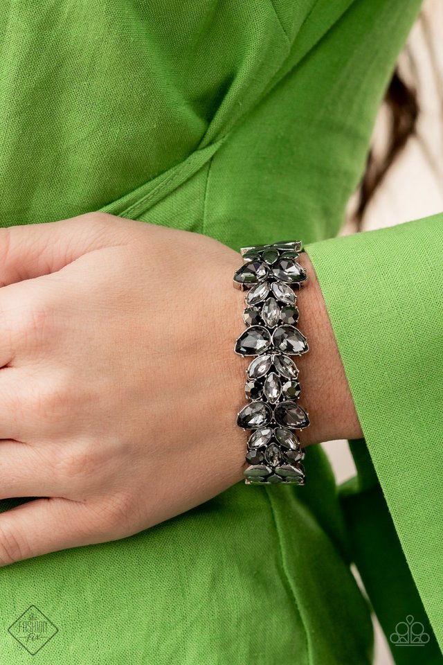 Glacial Gleam - Silver - Paparazzi Bracelet Image