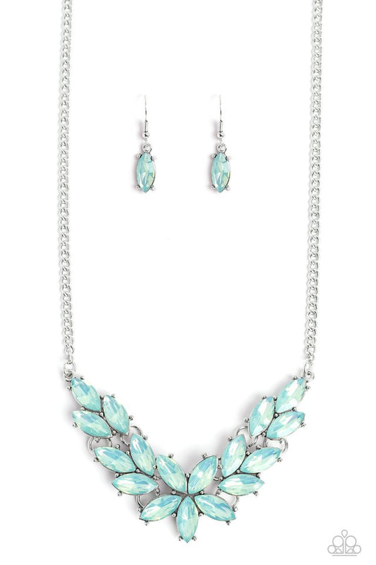 Ethereal Efflorescence - Green - Paparazzi Necklace Image