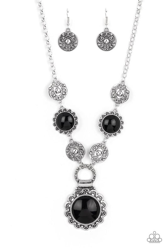 Poppy Persuasion - Black - Paparazzi Necklace Image