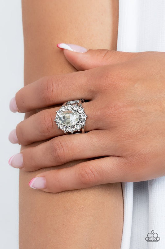 Moxie Magic - White - Paparazzi Ring Image