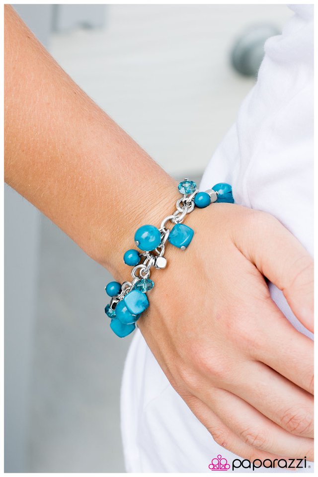 Paparazzi Bracelet ~ A Fair Catch - Blue