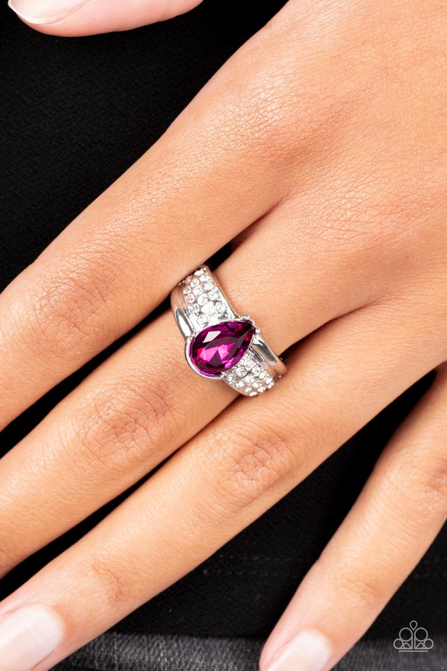 Dive into Oblivion - Pink - Paparazzi Ring Image