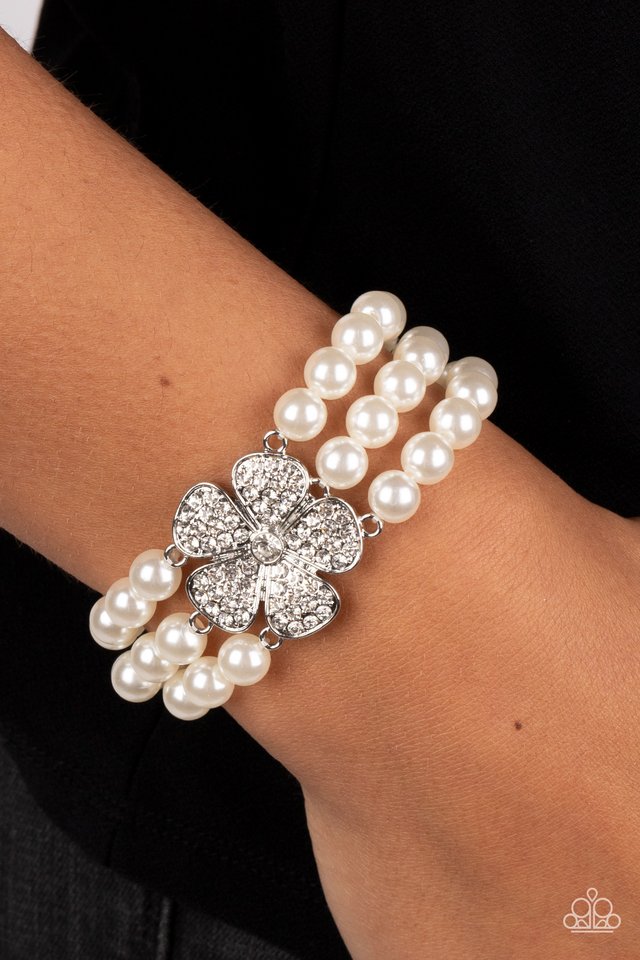 Park Avenue Orchard - White - Paparazzi Bracelet Image