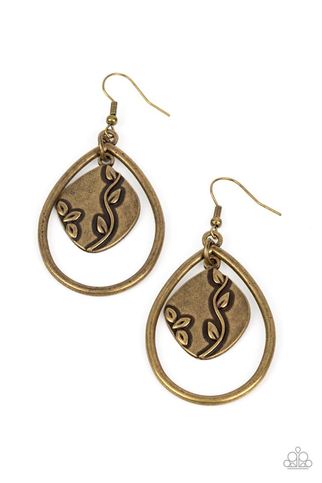 Artisan Refuge - Brass - Paparazzi Earring Image