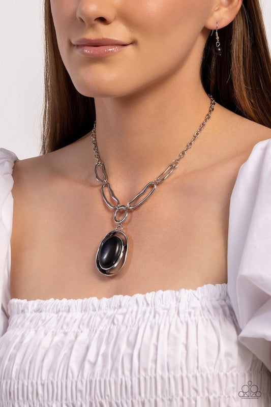Sandstone Stroll - Black - Paparazzi Necklace Image