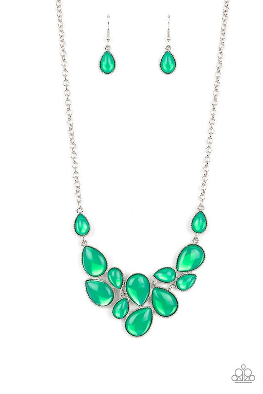 Keeps GLOWING and GLOWING - Green - Paparazzi Necklace Image